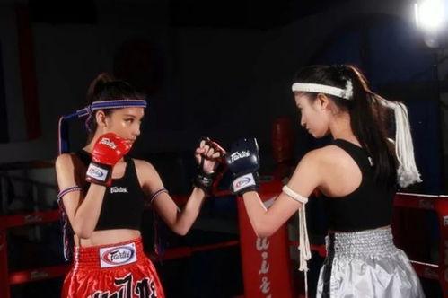 泰拳成人女子比赛视频,女子选手激情对决,展现泰拳魅力