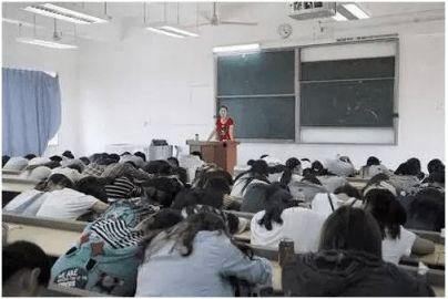 成人盲人学校上课视频,成人盲人学校课堂实况揭秘