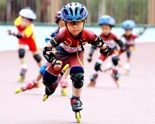 成人轮滑 代步教学视频,轻松入门，畅享滑行乐趣